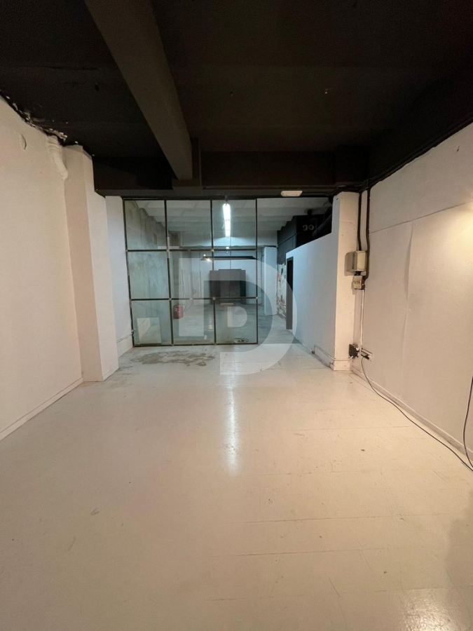 Коммерческая недвижимость в Эйшампле, Испания, 190 м² - фото 2