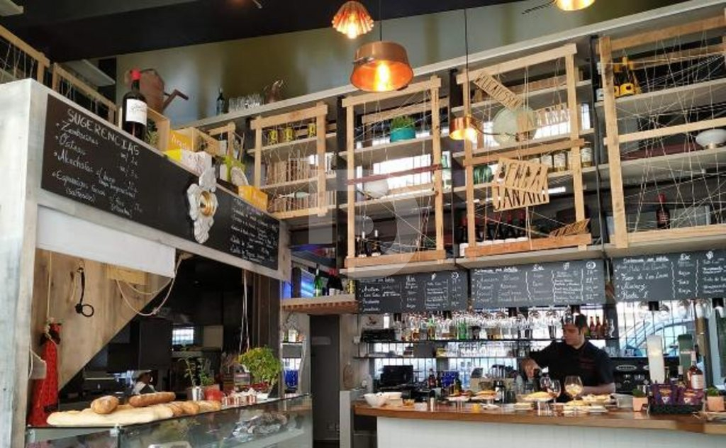 Кафе, ресторан в Барселоне, Испания, 153 м² - фото 2