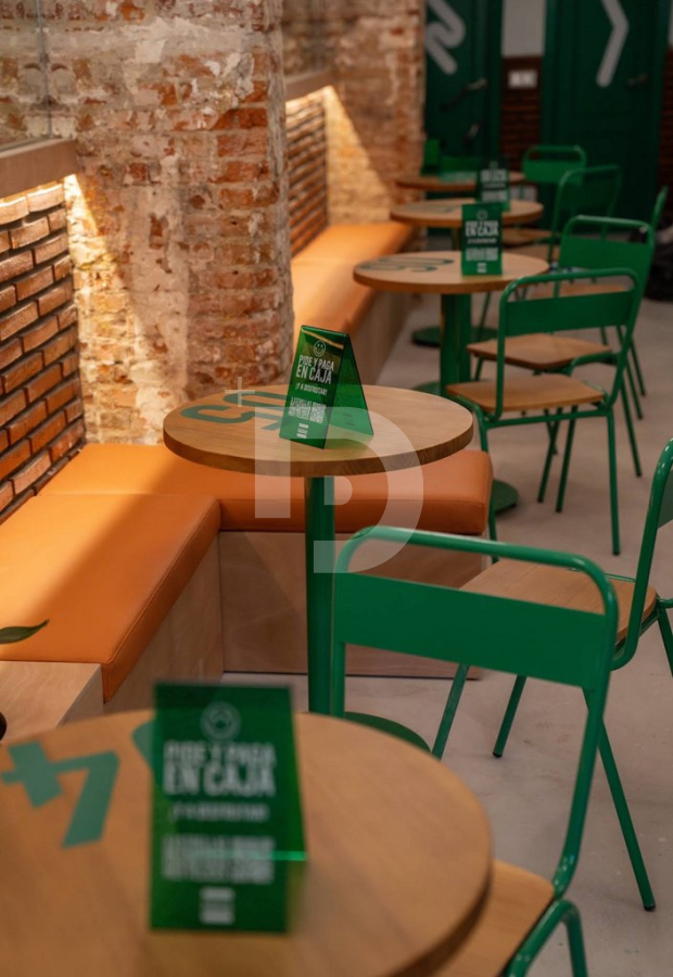 Кафе, ресторан в Мадриде, Испания, 65 м² - фото 2