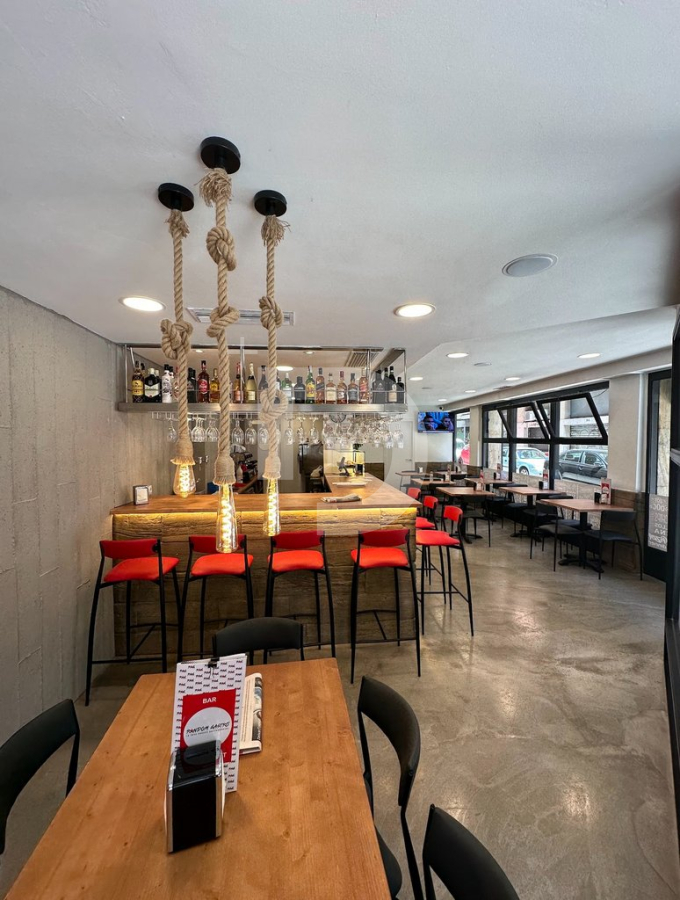 Кафе, ресторан в Барселоне, Испания, 112 м² - фото 2