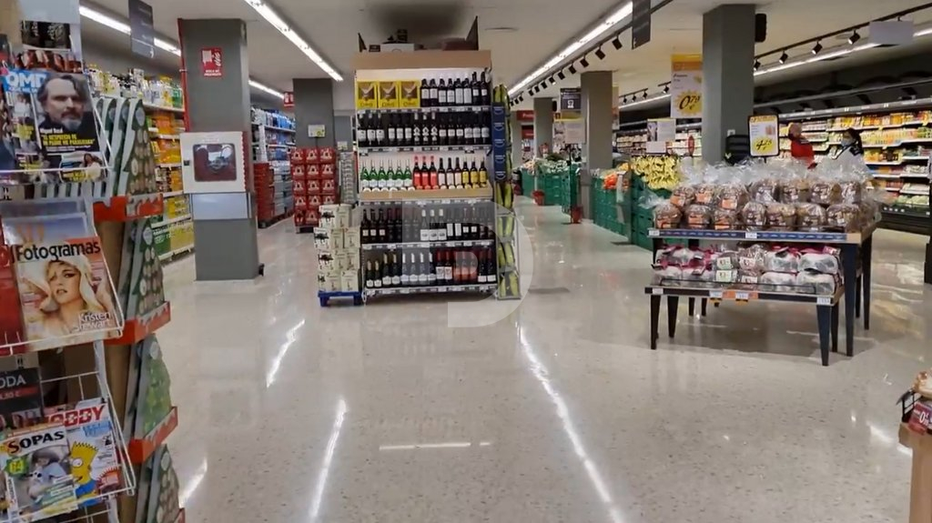 Магазин Испания, Испания, 2 449 м² - фото 2