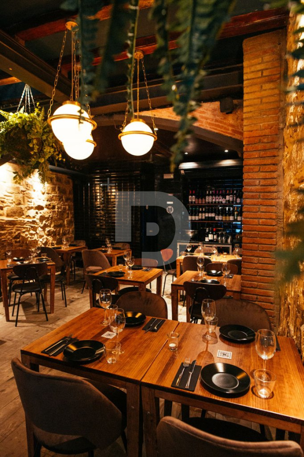 Кафе, ресторан в Барселоне, Испания, 93 м² - фото 2