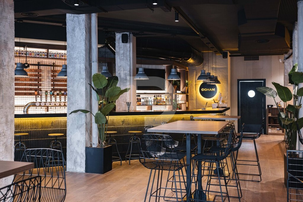 Кафе, ресторан в Барселоне, Испания, 412 м² - фото 2