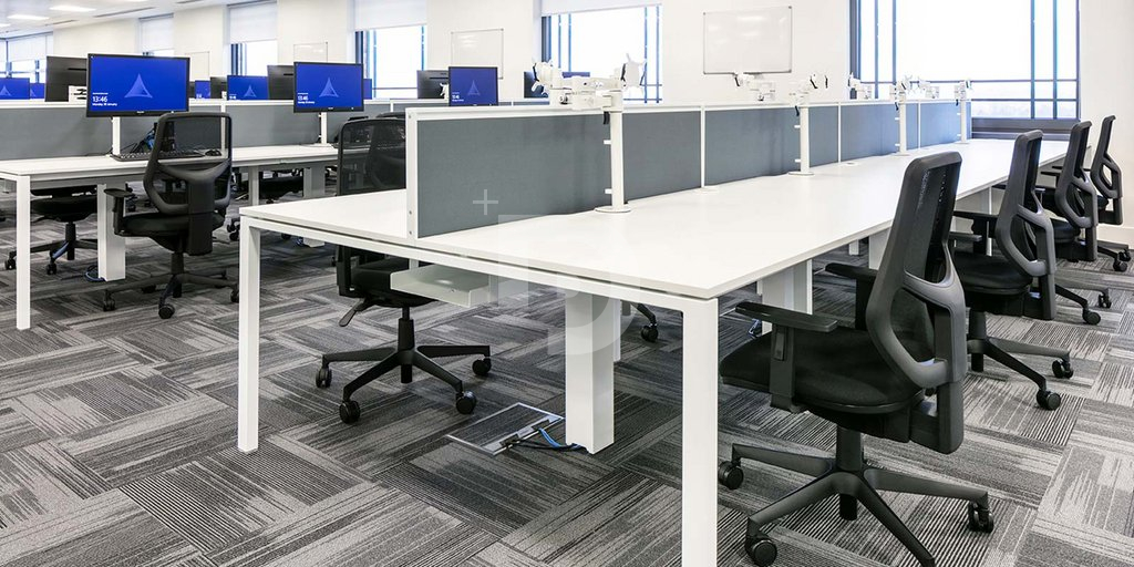 Офис в Барселоне, Испания, 1 889 м² - фото 2