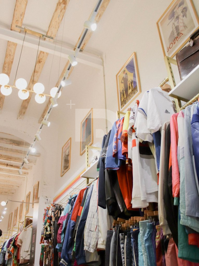 Магазин в Барселоне, Испания, 100 м² - фото 2