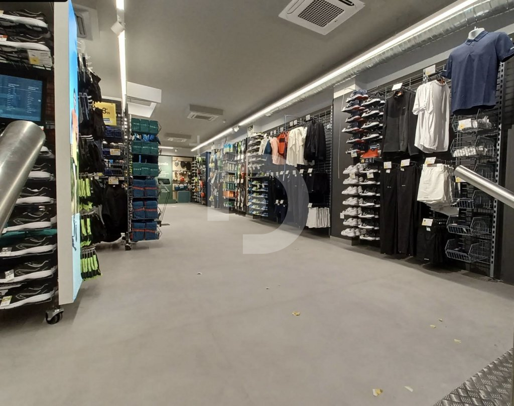 Магазин в Мадриде, Испания, 630 м² - фото 2