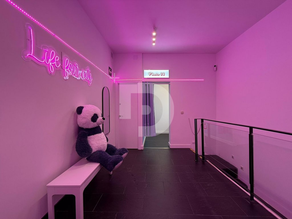 Магазин Испания, Испания, 72 м² - фото 3