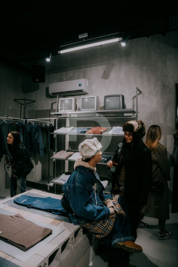 Магазин в Барселоне, Испания, 140 м² - фото 3