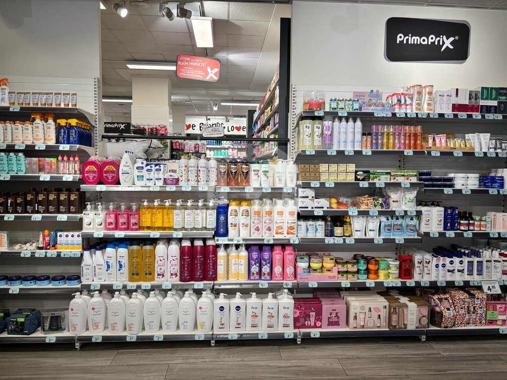 Магазин в Барселоне, Испания, 247 м² - фото 3