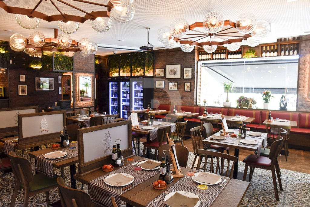 Коммерческая недвижимость в Барселоне, Испания, 181 м² - фото 3