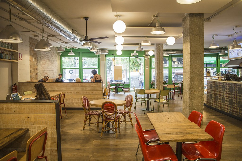 Кафе, ресторан в Барселоне, Испания, 173 м² - фото 3