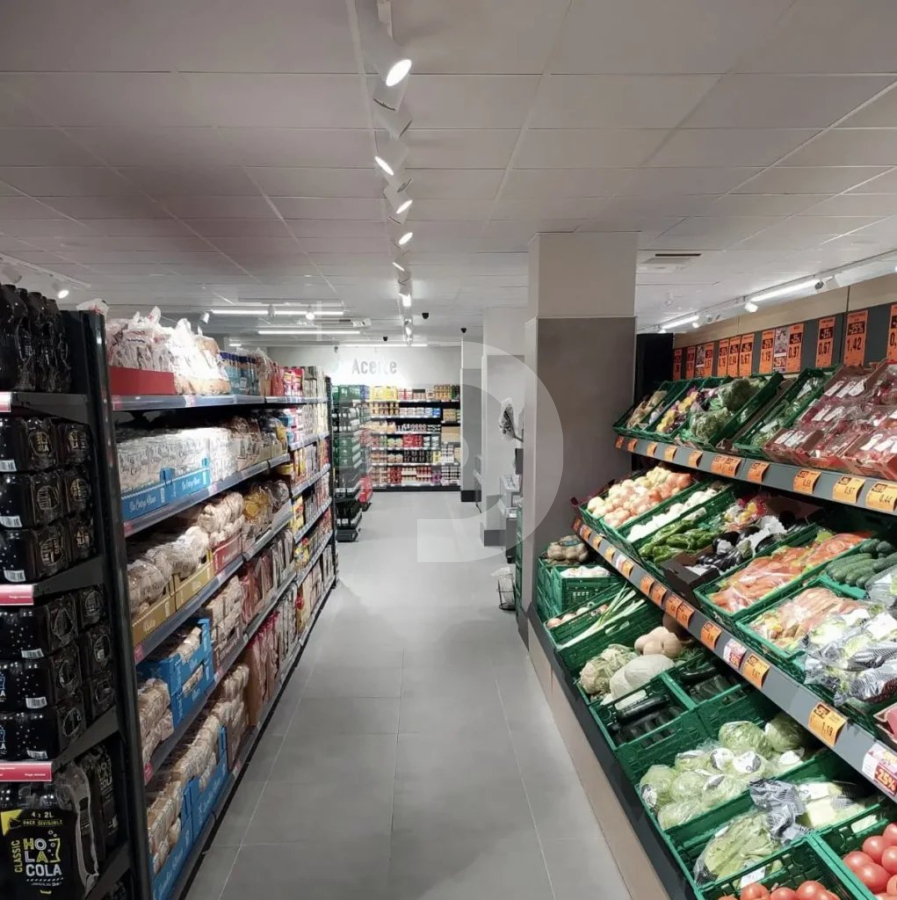 Магазин Испания, Испания, 1 199 м² - фото 3