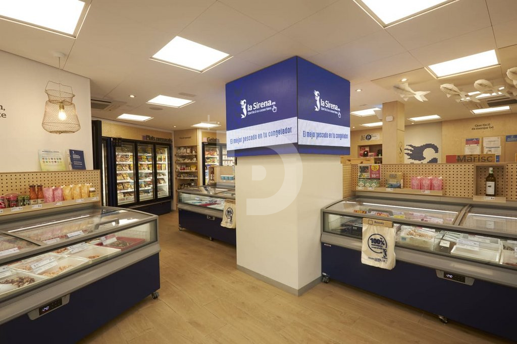 Магазин в Барселоне, Испания, 575 м² - фото 3