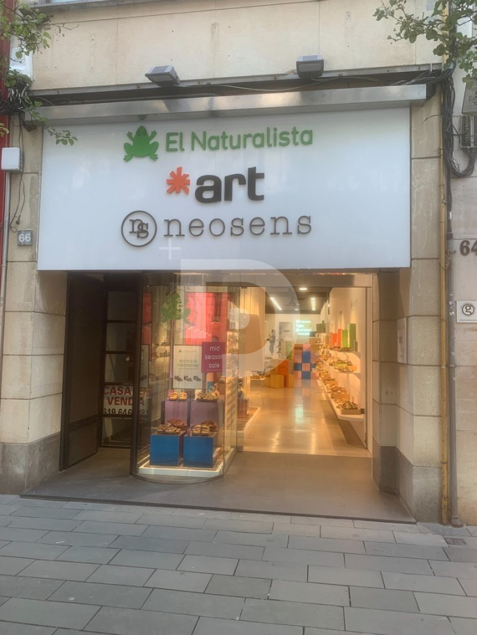 Магазин в Барселоне, Испания, 160 м² - фото 4