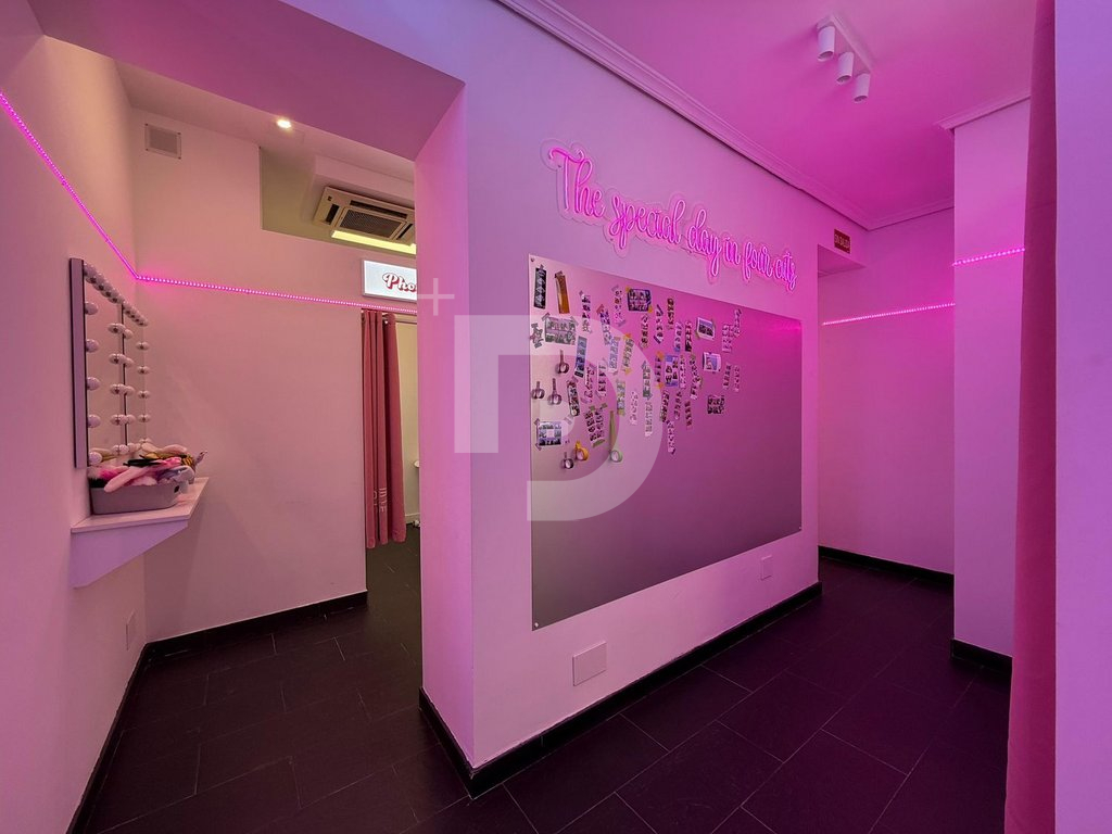 Магазин Испания, Испания, 72 м² - фото 4