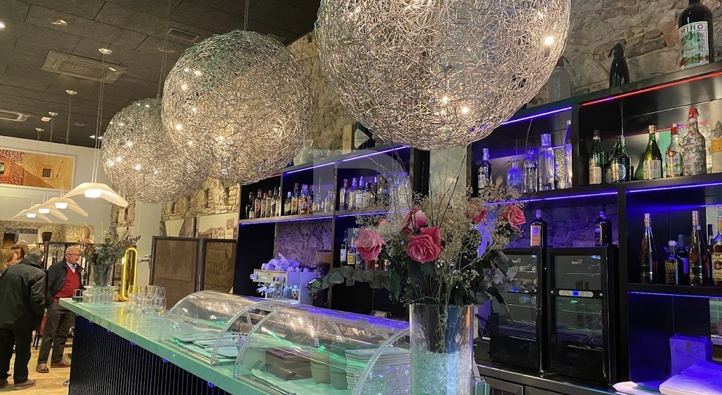 Коммерческая недвижимость в Эйшампле, Испания, 324 м² - фото 4