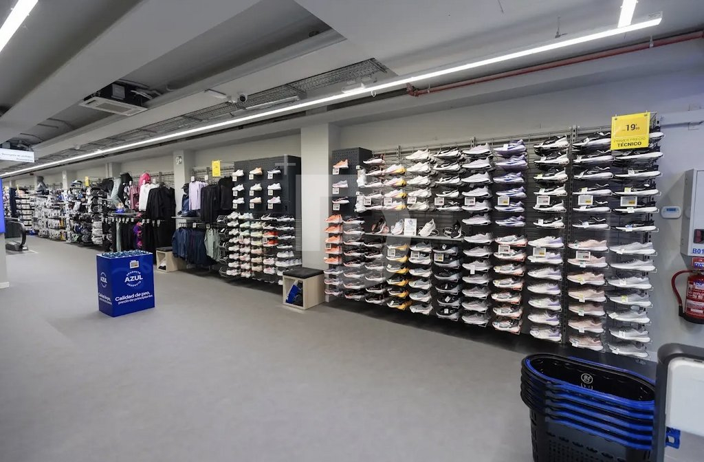 Магазин в Мадриде, Испания, 1 190 м² - фото 4