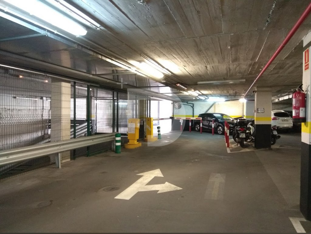 Коммерческая недвижимость в Барселоне, Испания, 8 512 м² - фото 4