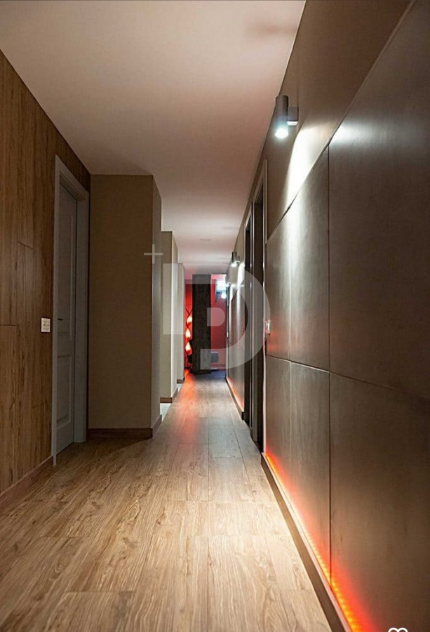 Магазин в Барселоне, Испания, 148 м² - фото 4