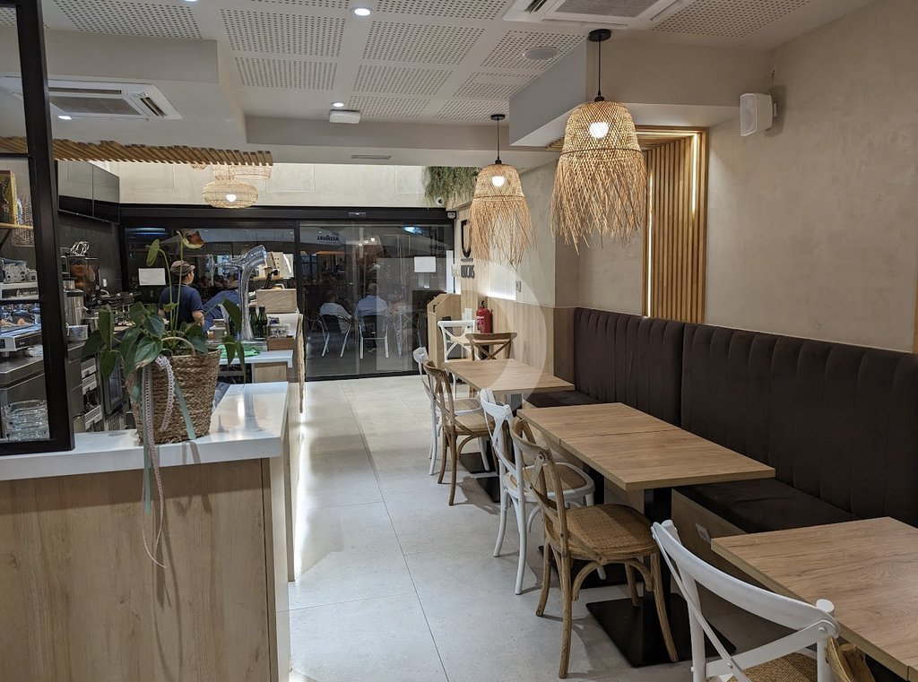 Кафе, ресторан в Эйшампле, Испания, 347 м² - фото 5