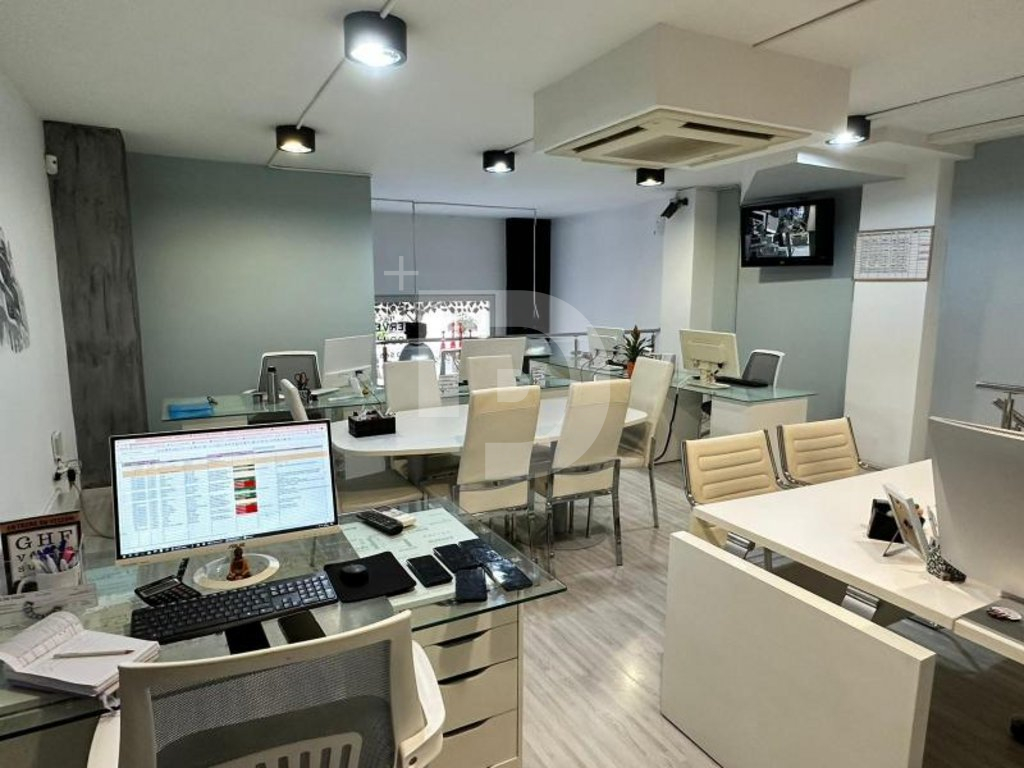 Офис в Эйшампле, Испания, 91 м² - фото 6