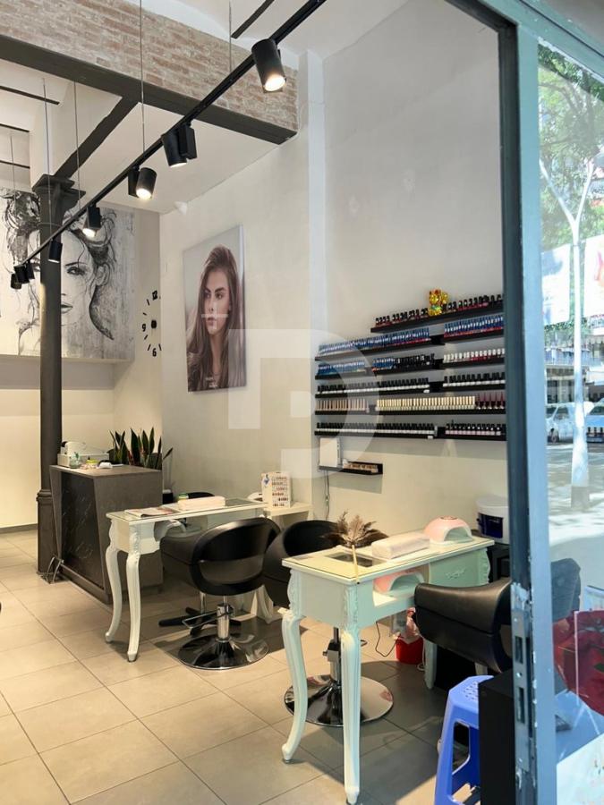 Коммерческая недвижимость в Эйшампле, Испания, 80 м² - фото 6