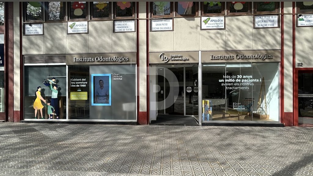 Коммерческая недвижимость в Барселоне, Испания, 418 м² - фото 6