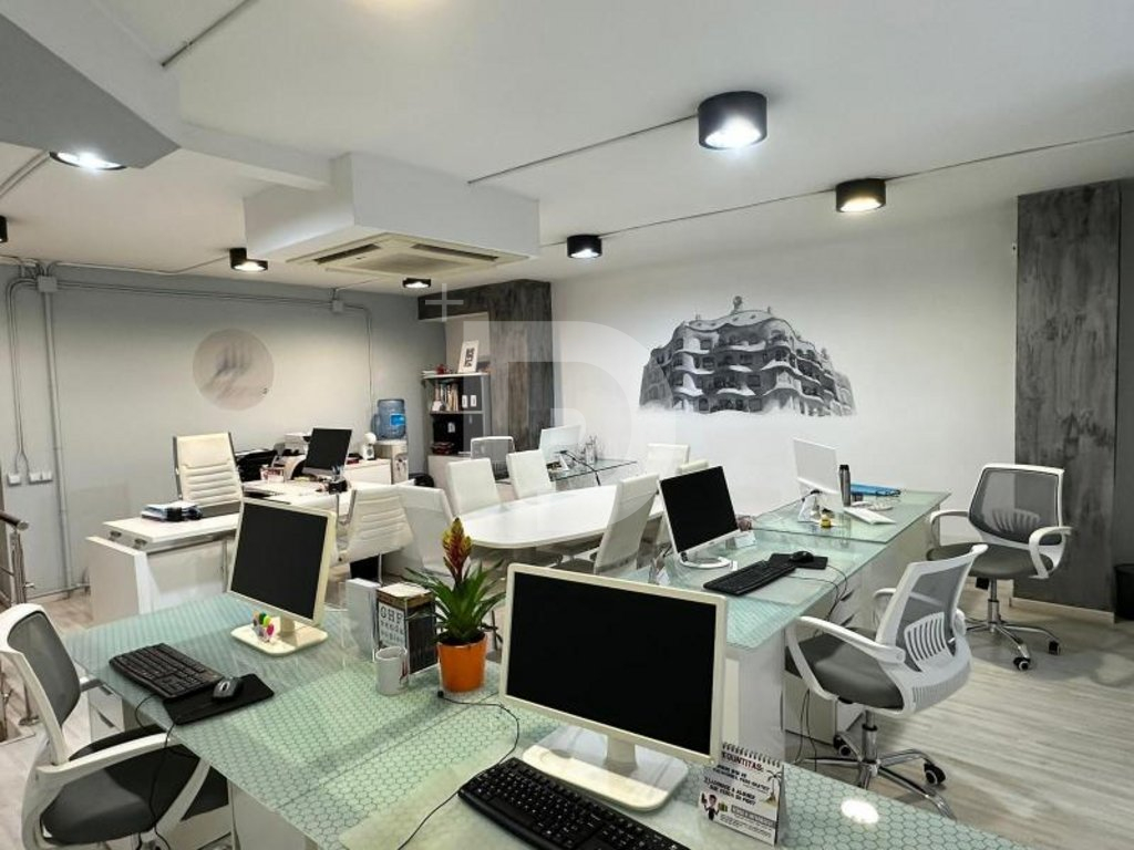 Офис в Эйшампле, Испания, 91 м² - фото 7