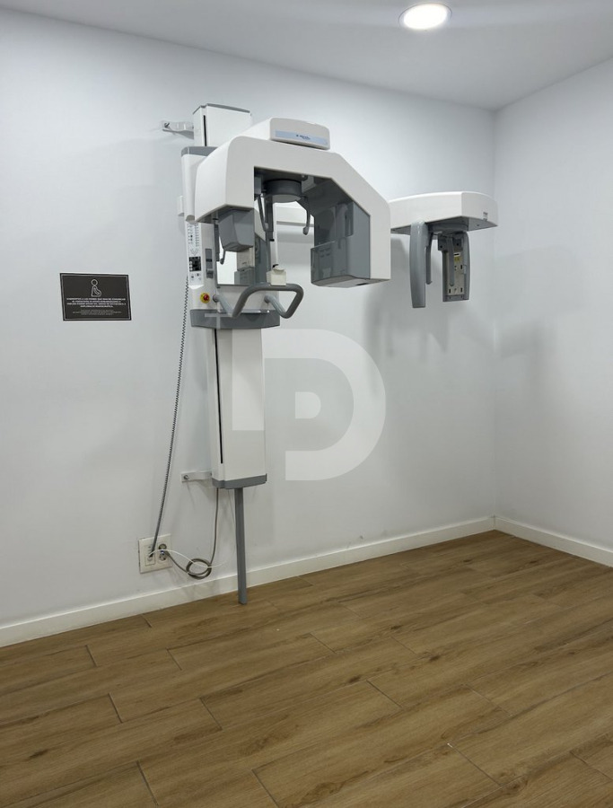 Коммерческая недвижимость в Барселоне, Испания, 418 м² - фото 8