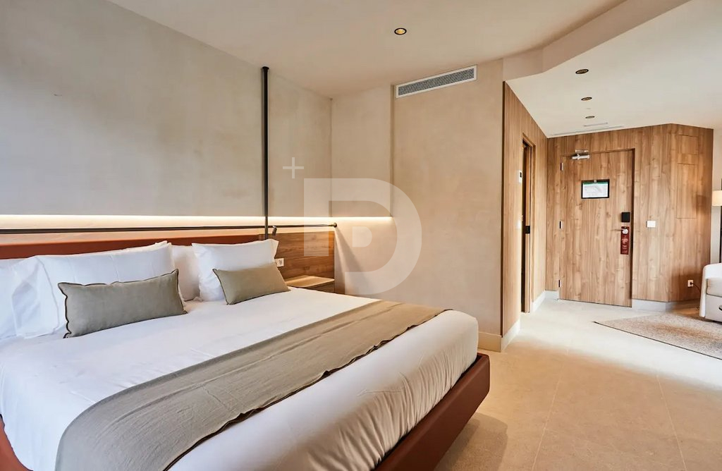 Отель, гостиница Каталония, Испания, 4 992 м² - фото 11