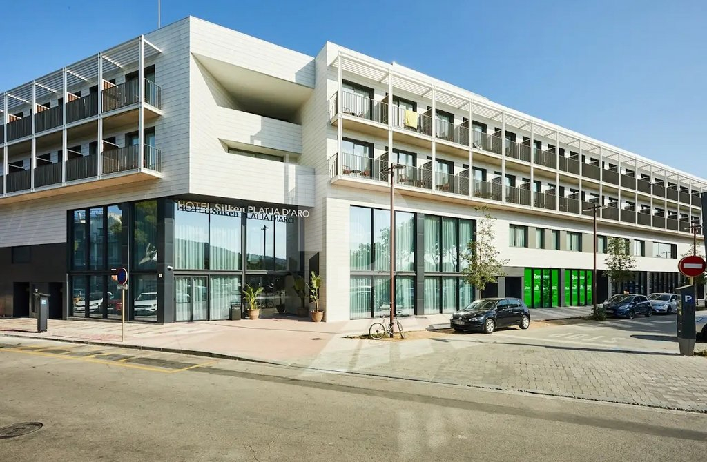 Отель, гостиница Каталония, Испания, 4 992 м² - фото 13