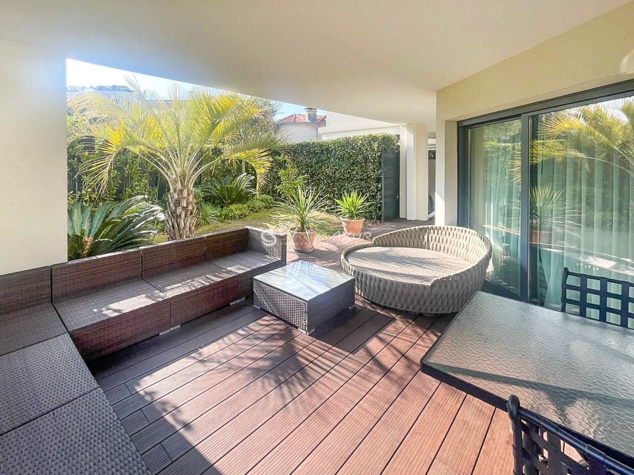 Апартаменты в Антибе, Франция, 100 м² - фото 2