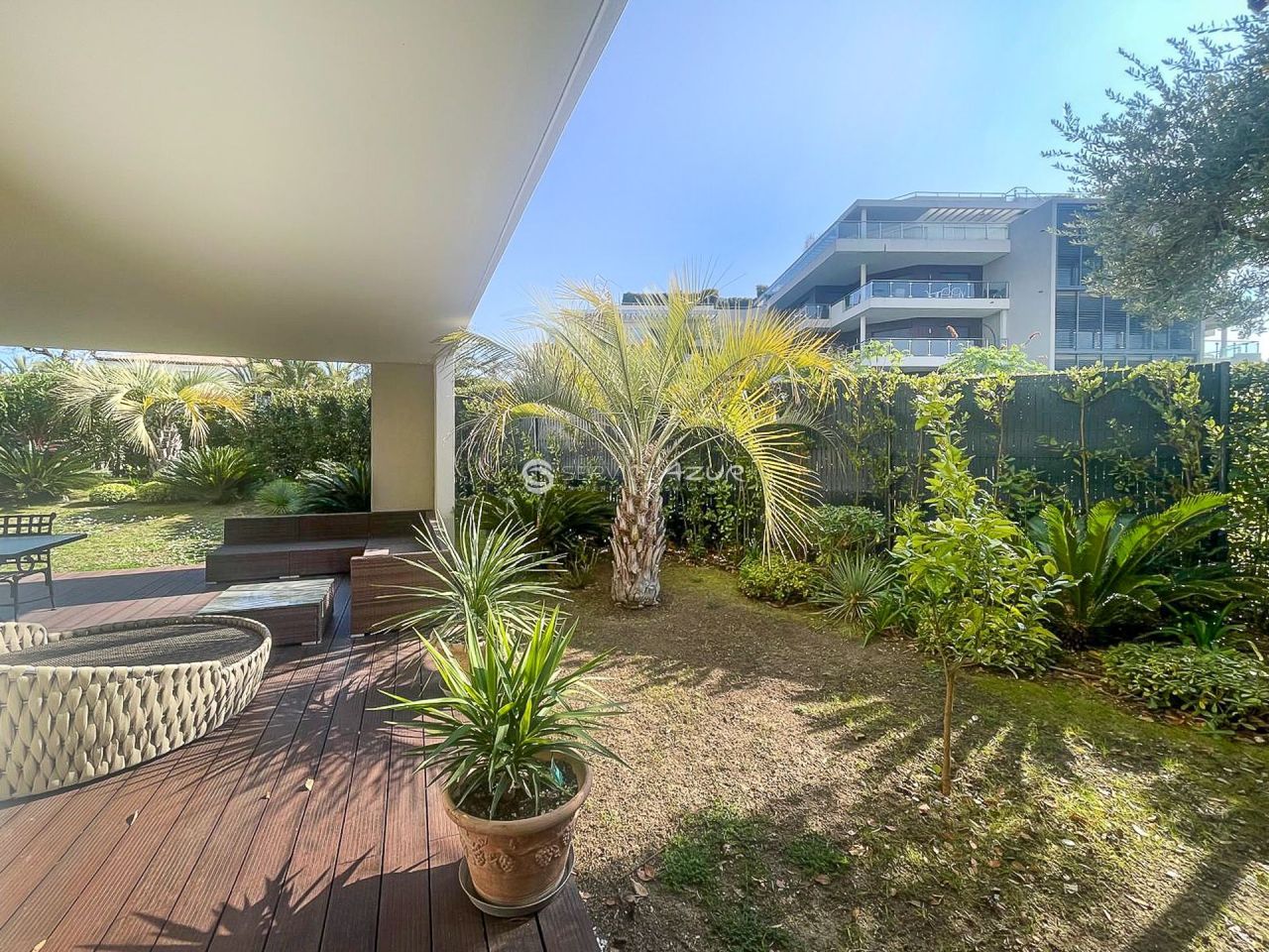 Апартаменты в Антибе, Франция, 100 м² - фото 4