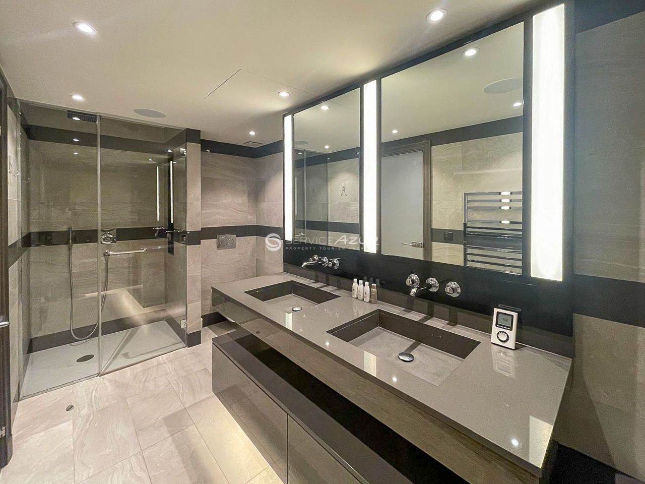 Апартаменты в Антибе, Франция, 100 м² - фото 9