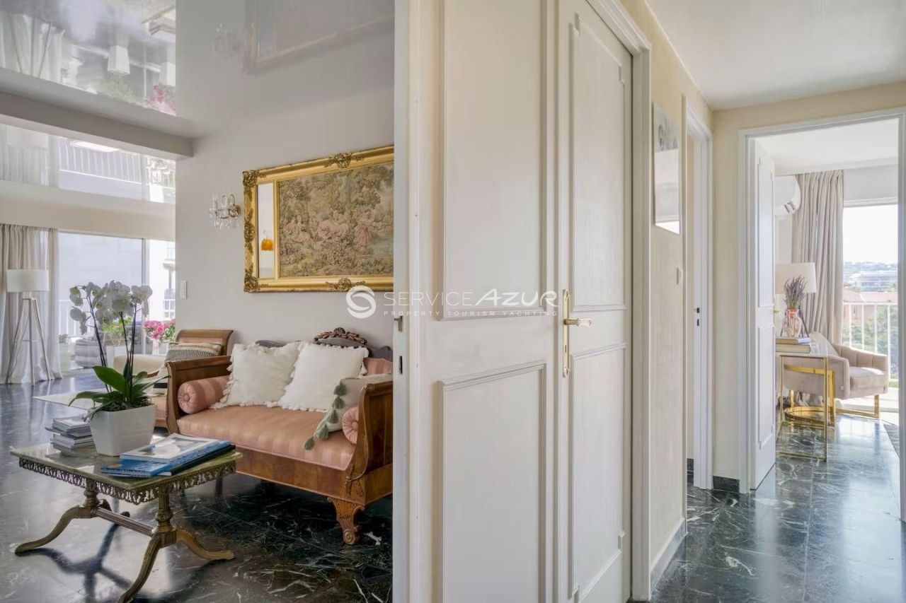 Апартаменты в Антибе, Франция, 120 м² - фото 10