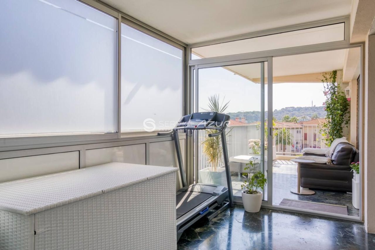 Апартаменты в Антибе, Франция, 120 м² - фото 16