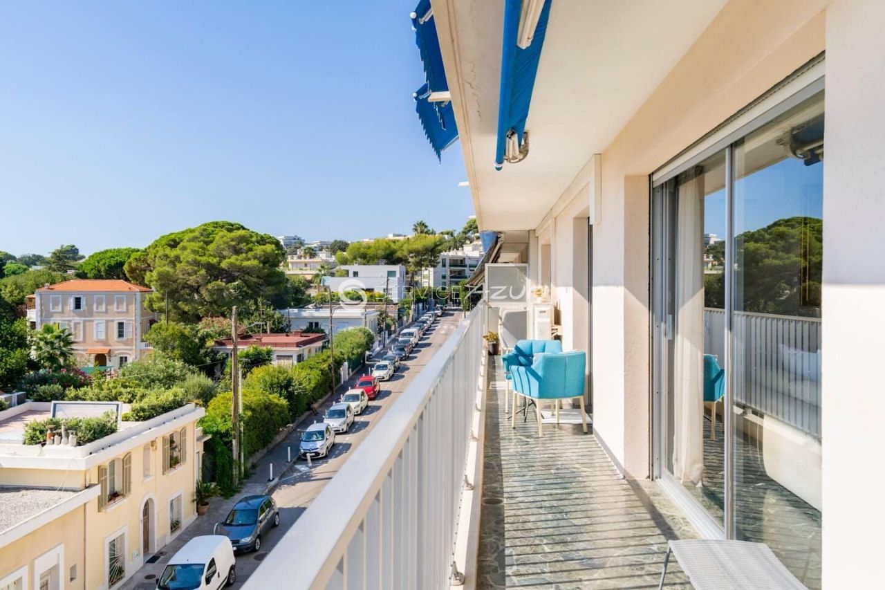 Апартаменты в Антибе, Франция, 120 м² - фото 19