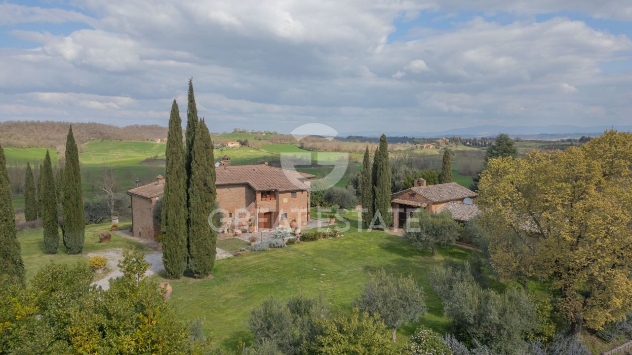 Дом в Кьюси, Италия, 355.35 м² - фото 1