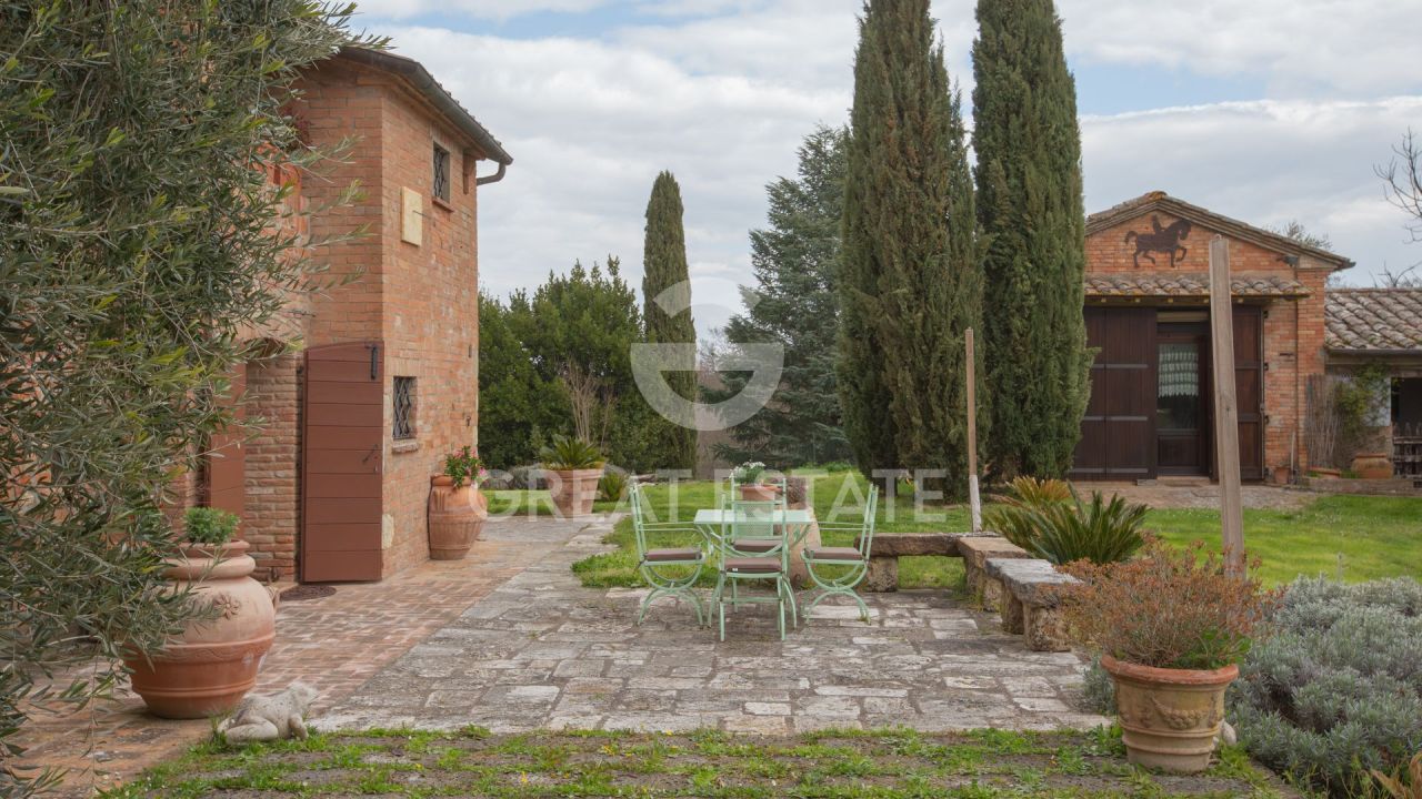 Дом в Кьюси, Италия, 355.35 м² - фото 3