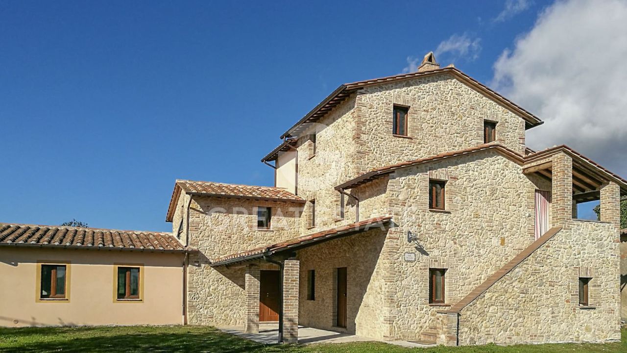 Дом Avigliano Umbro, Италия, 258.05 м² - фото 3