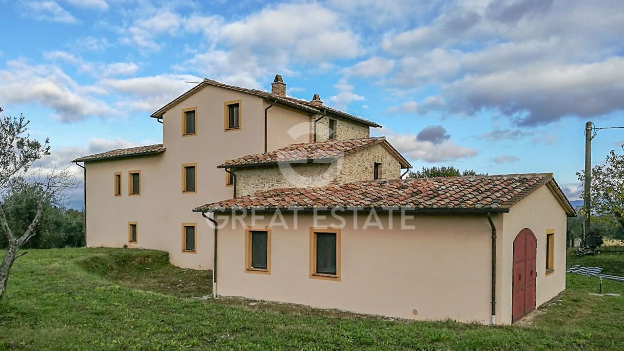 Дом Avigliano Umbro, Италия, 258.05 м² - фото 4