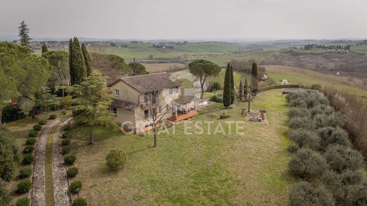 Дом в Сиене, Италия, 412 м² - фото 5