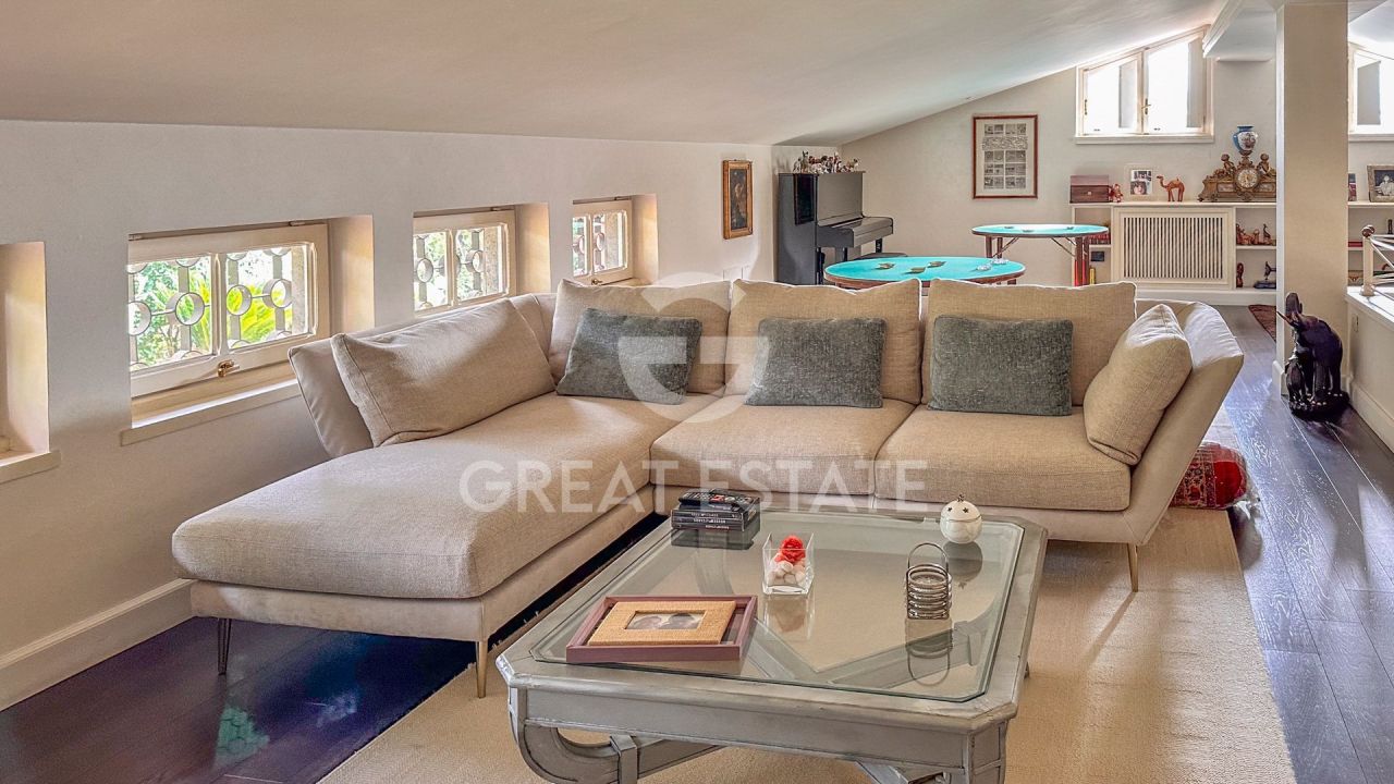 Вилла в Риме, Италия, 724.5 м² - фото 13