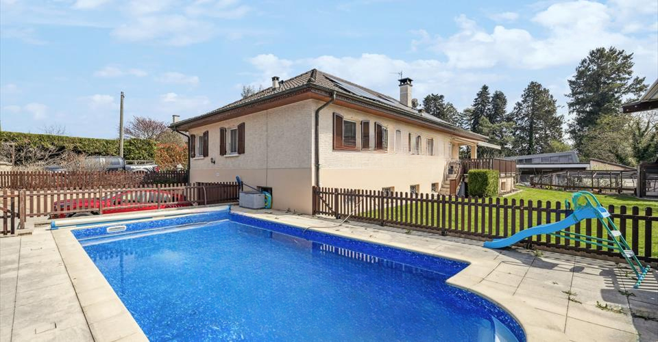 Квартира в Женеве, Швейцария, 240 м² - фото 1