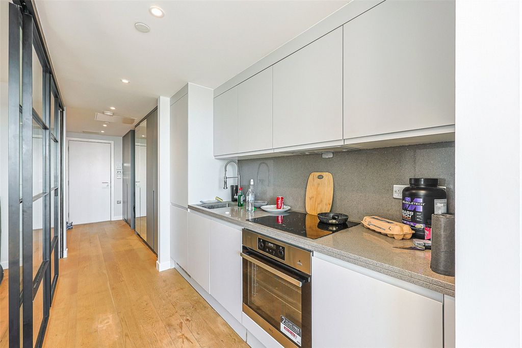 Квартира в Лондоне, Великобритания, 33 м² - фото 1