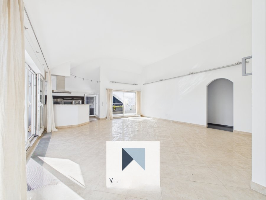 Квартира в Люксембурге, Люксембург, 146 м² - фото 2