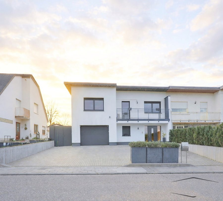 Квартира в Люксембурге, Люксембург, 200 м² - фото 2