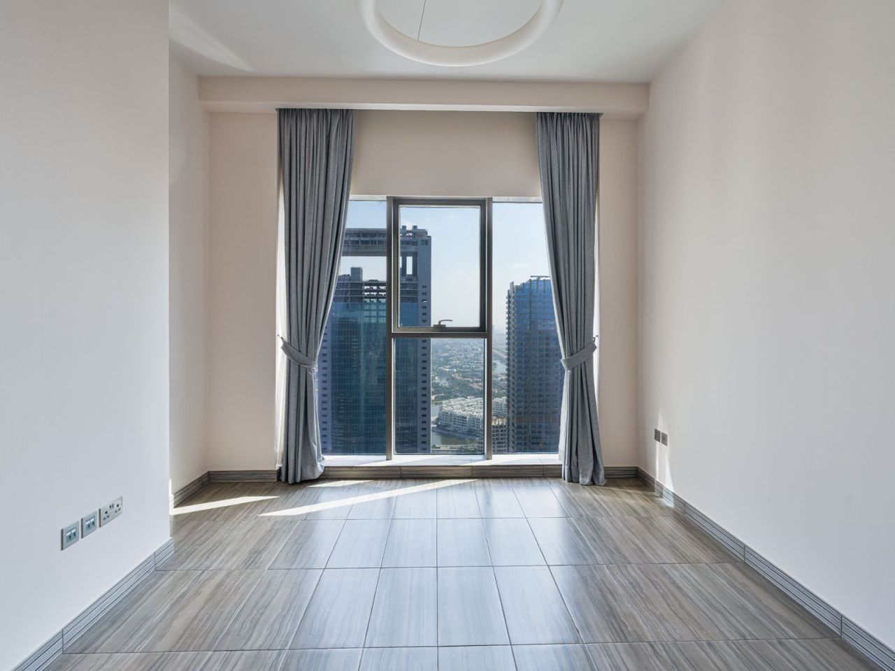 Квартира в Дубае, ОАЭ, 70 м² - фото 8