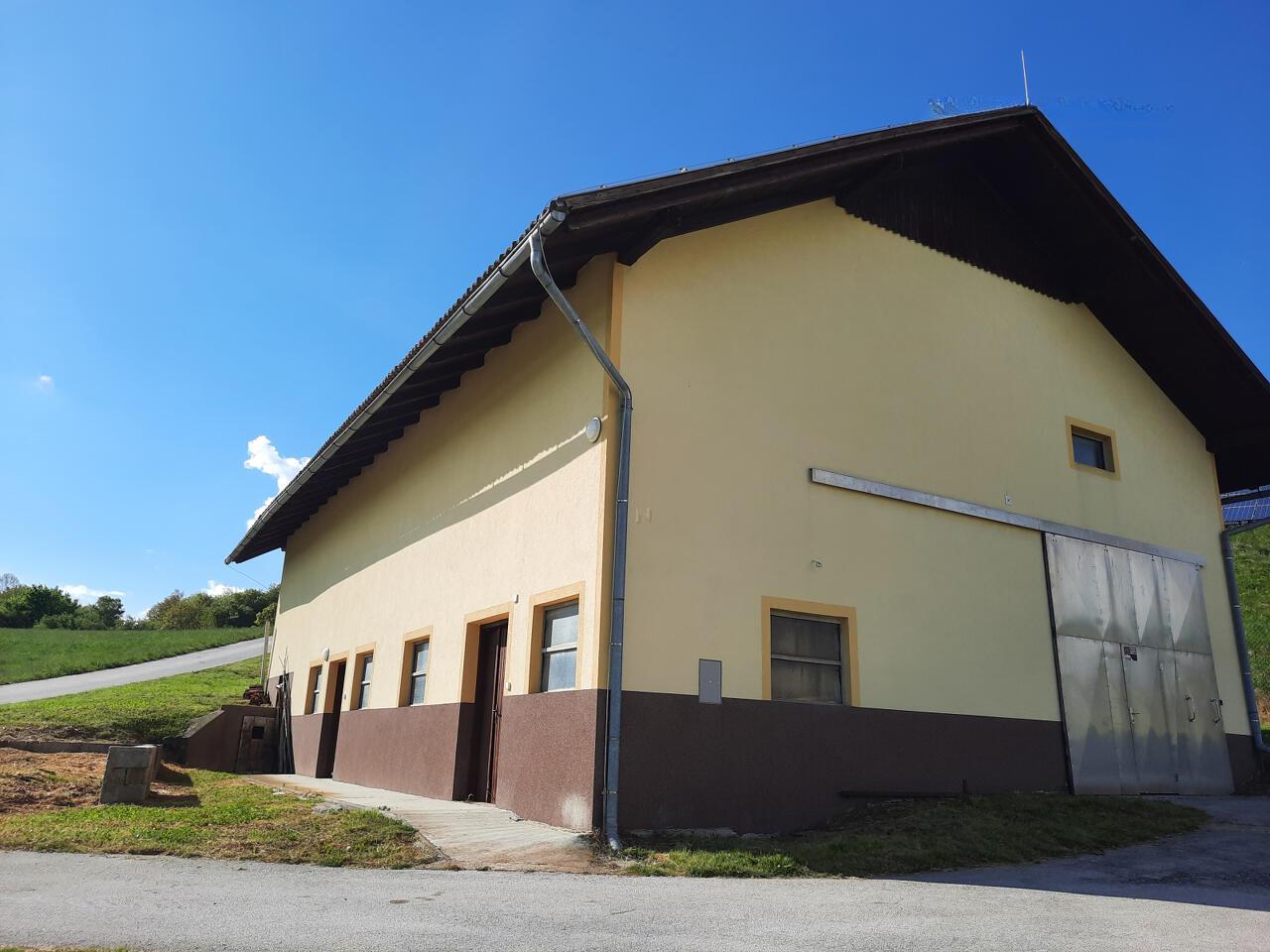 Ферма в Шмарье-при-Елшах, Словения, 20 000 м² - фото 4