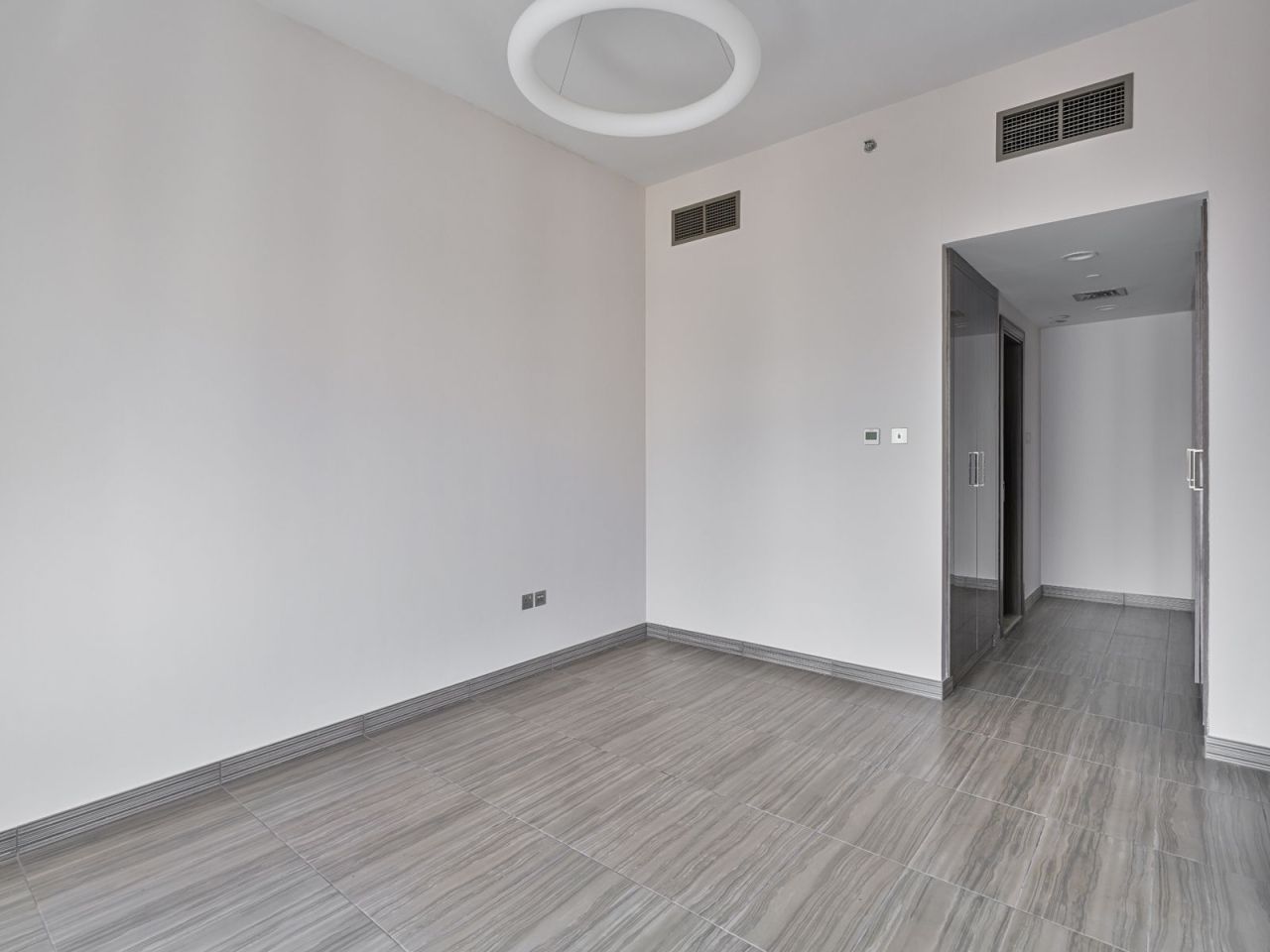 Квартира в Дубае, ОАЭ, 70 м² - фото 12